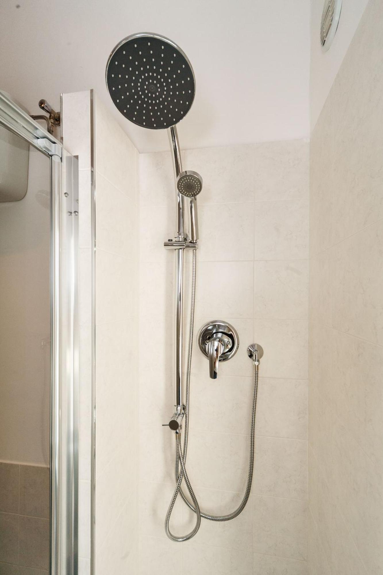 Girovagando B&B Генуя Номер фото